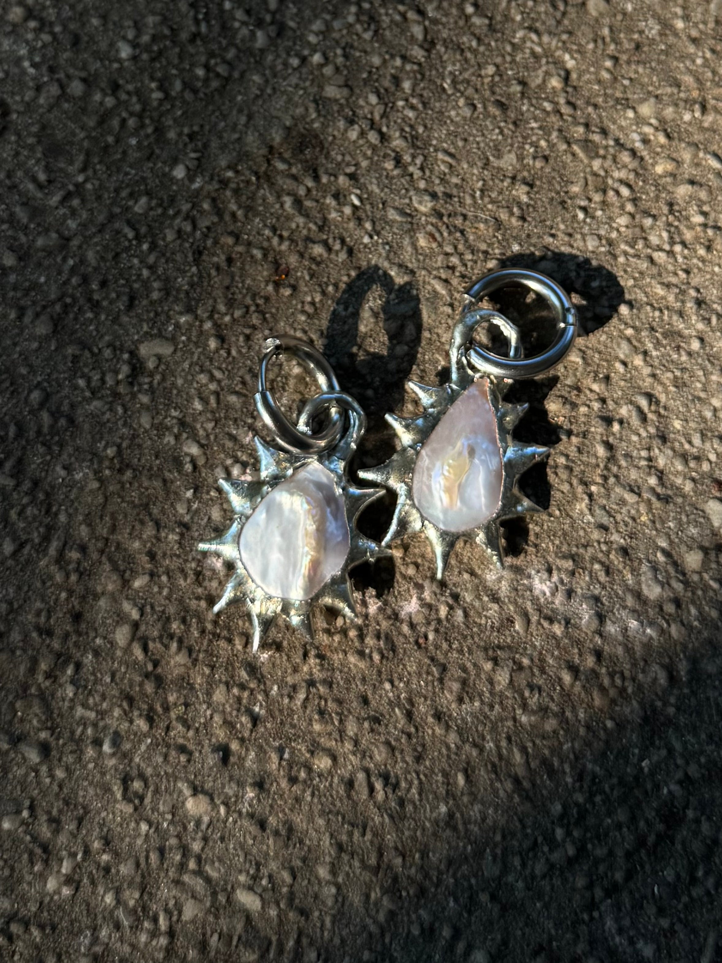 freshwater pearl earrings