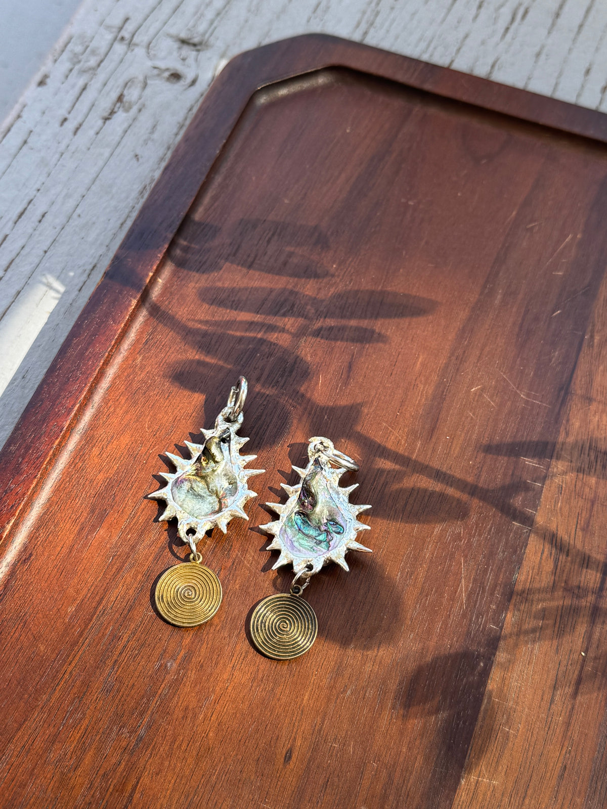 blue mother of pearl shell earring