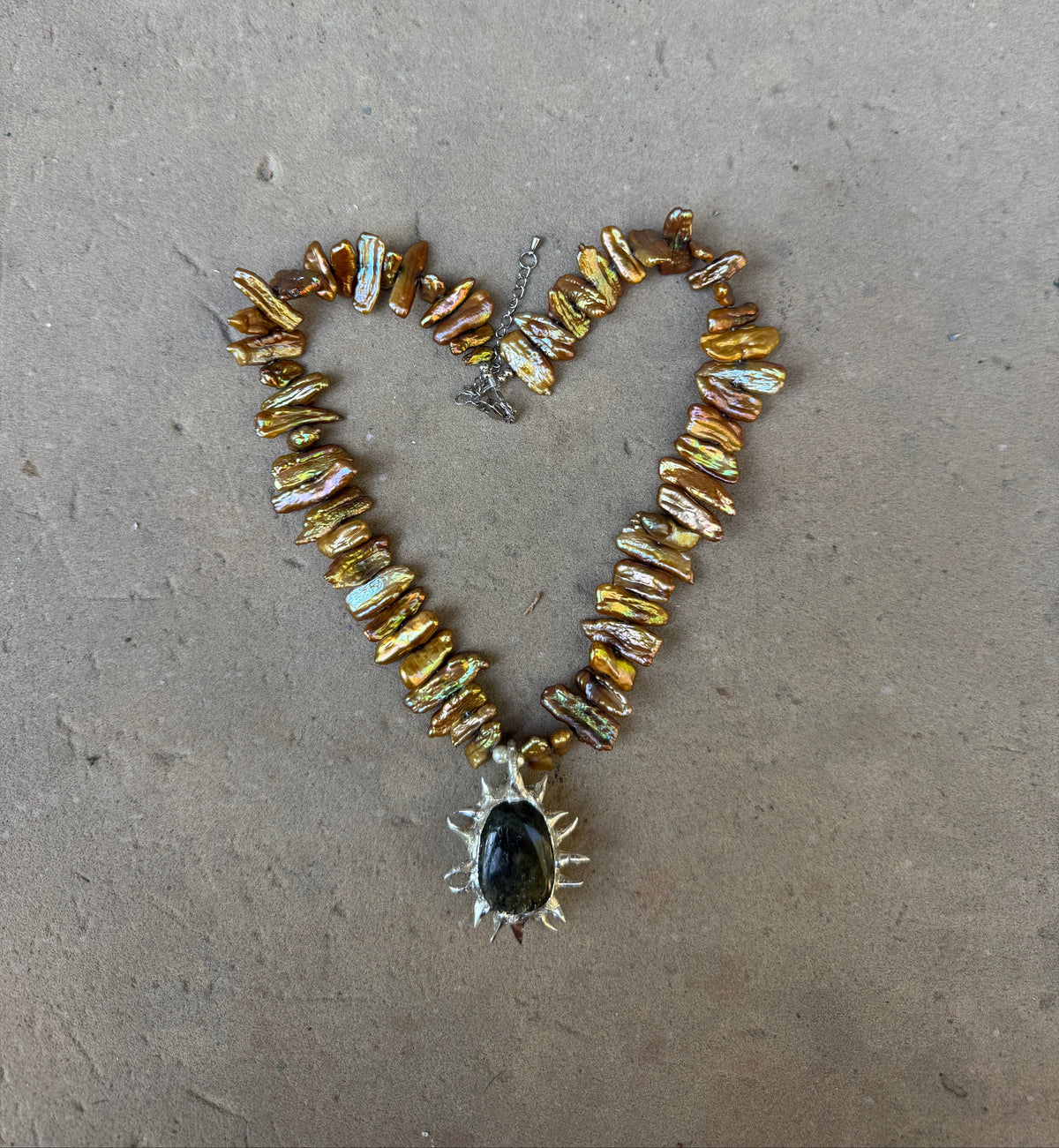 labradorite stone